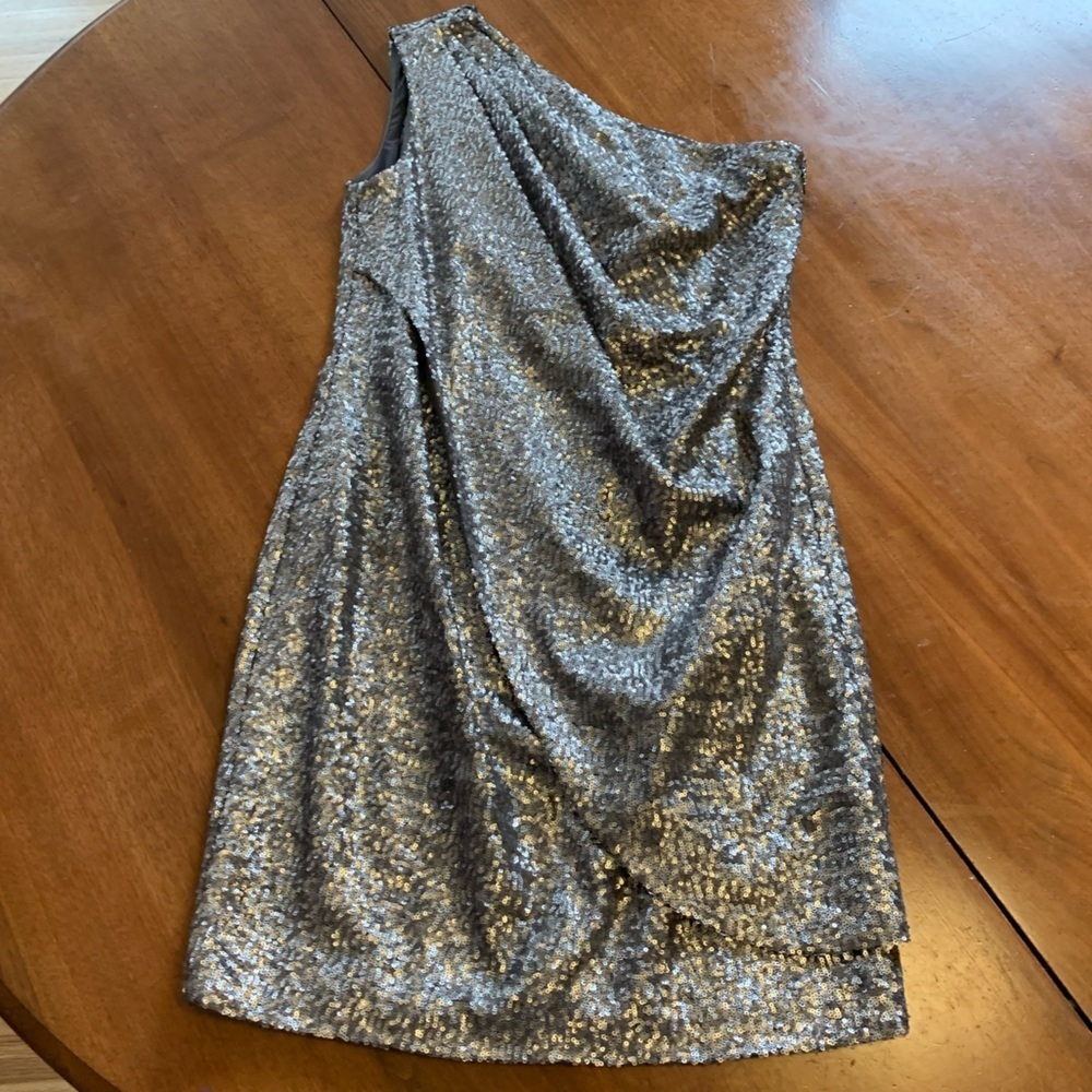Pamella Roland Silver Sequin One‑Shoulder Dress – Size 12 - Picture 14 of 16